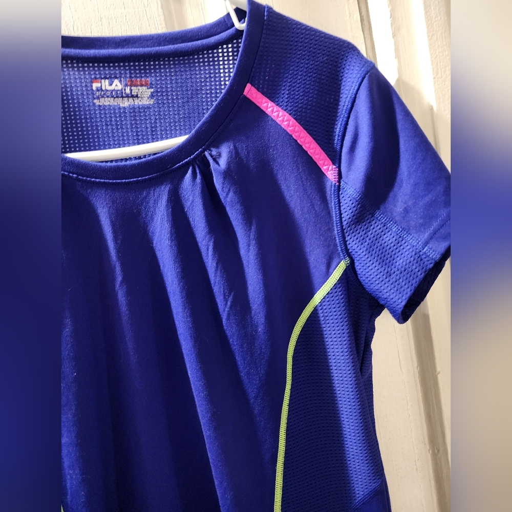Fila Blue Athletic Running T-Shirt with Pink and Green Accents In Size Medium - Picture 5 of 14